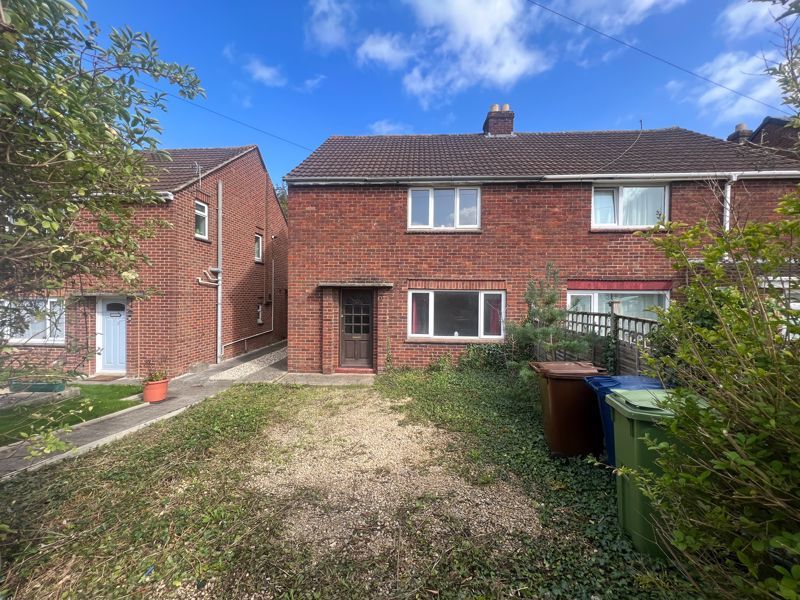 3 bed semidetached house for sale in Melville Road, Churchdown