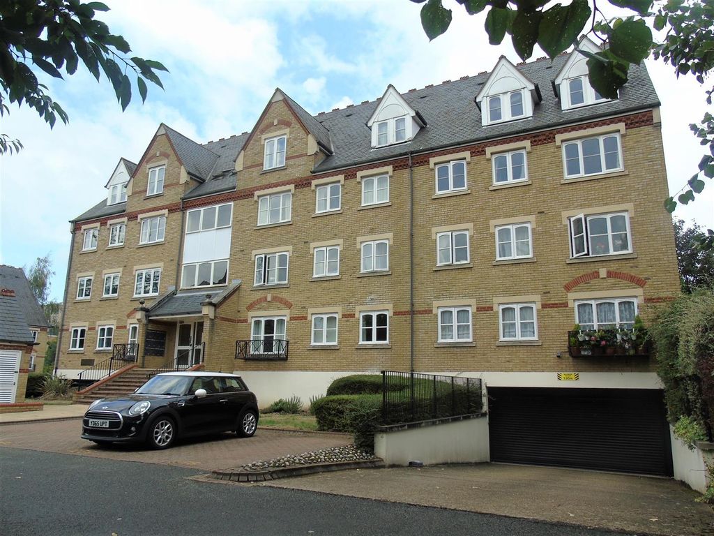 2 bed flat for sale in Hallam Close, Watford WD24 Zoopla