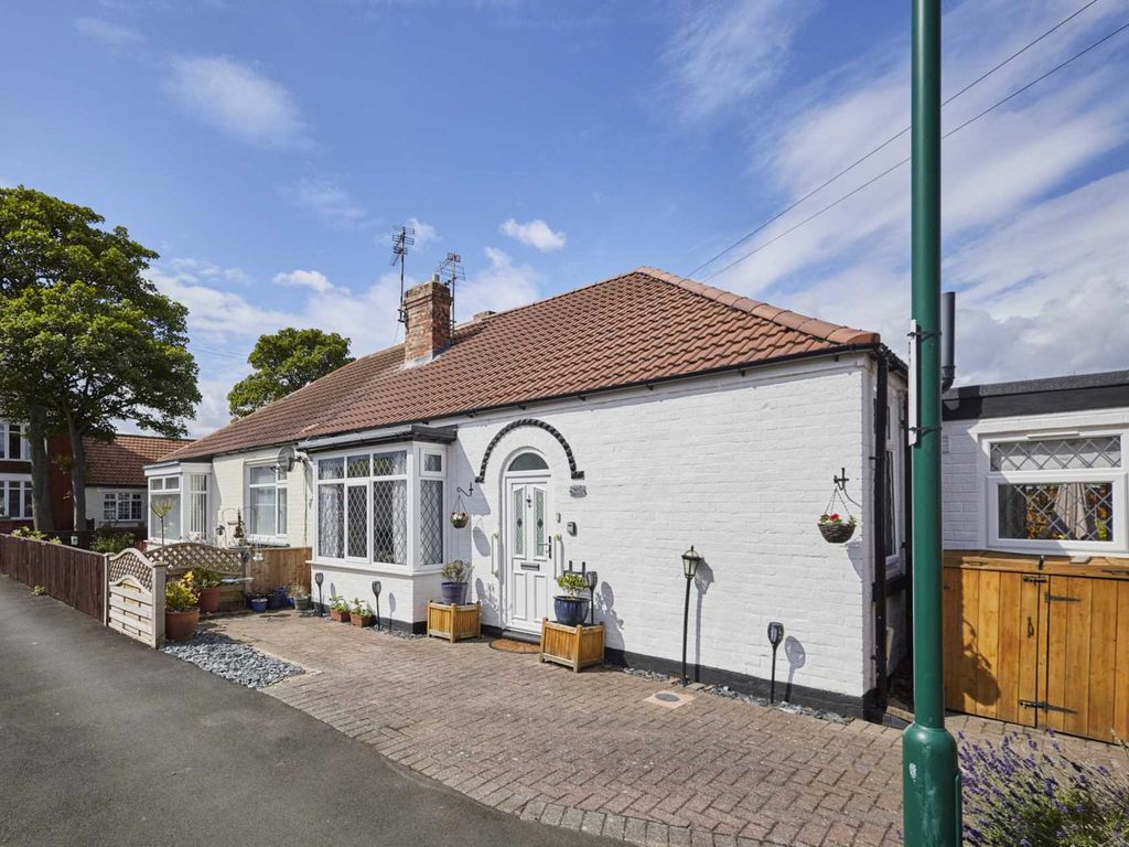 House For Sale Dene Grove Redcar at Kelly Latham blog