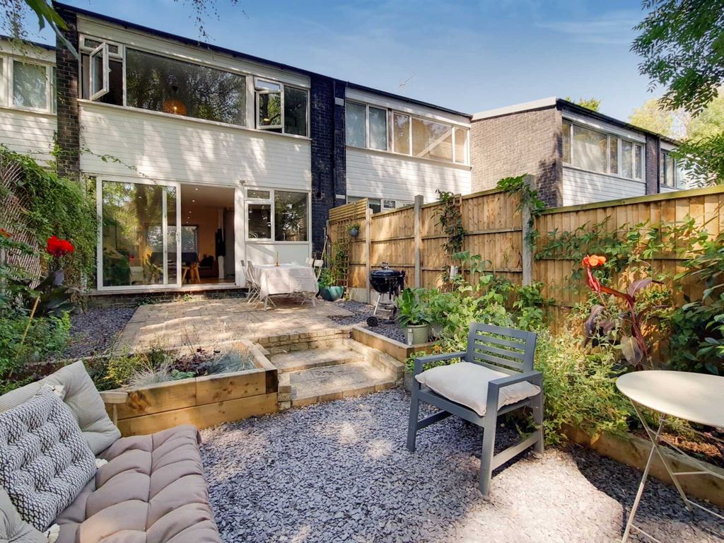 Shepherds Close, Highgate N6  