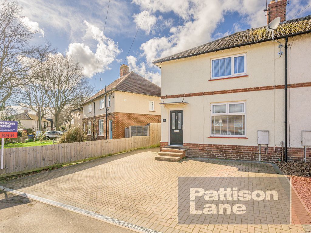 3 bed end terrace house for sale in Windmill Avenue, Kettering NN15 Zoopla