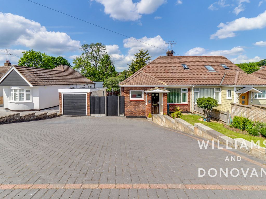 3 bed semidetached bungalow for sale in Essex Way, Benfleet SS7 Zoopla