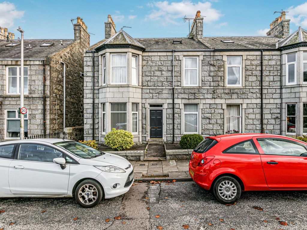 2 bed flat for sale in Lilybank Place, Aberdeen AB24 Zoopla