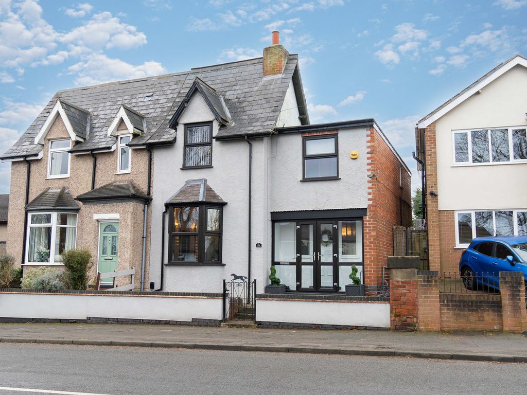 3 bed semidetached house for sale in Heanor Road, Ilkeston DE7, £