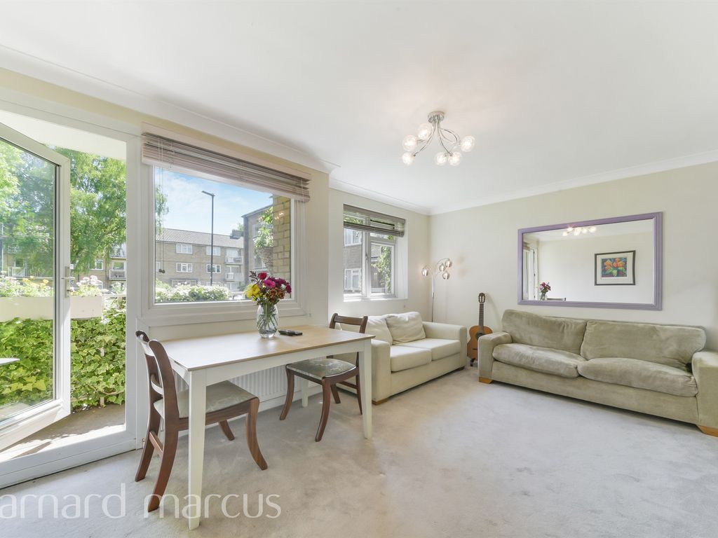 2 bed flat for sale in Beaconsfield Close, London W4, £400,000 Zoopla