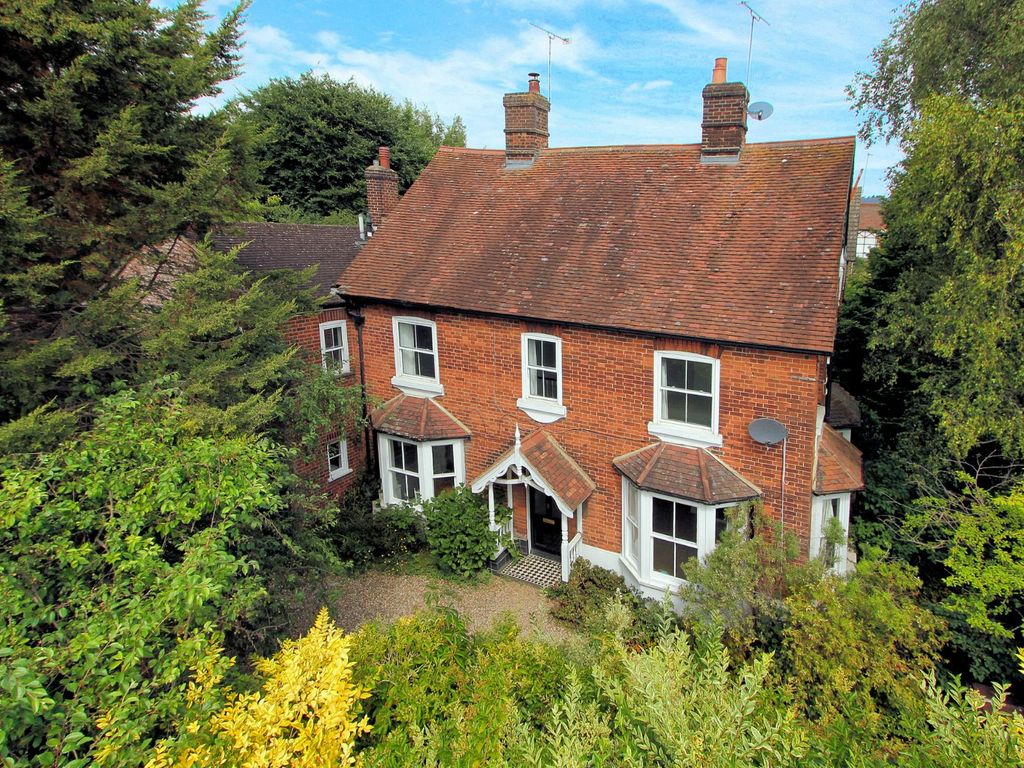 Gun Lane, Knebworth, Hertfordshire SG3  