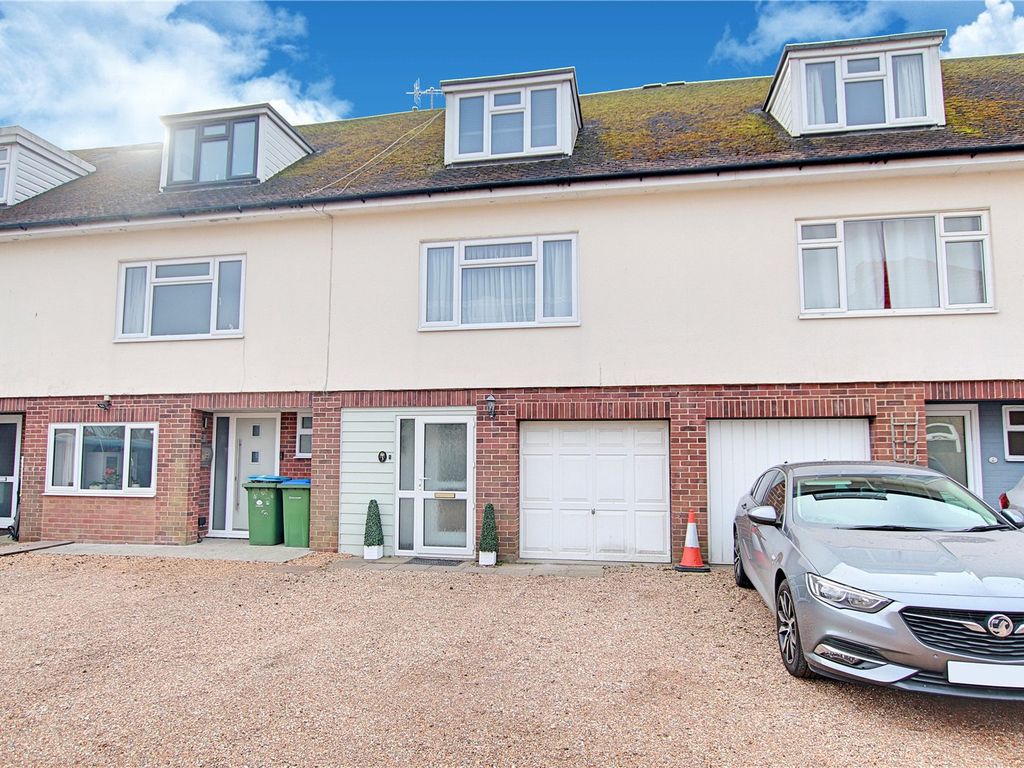 3 bed terraced house for sale in Rawson Villas, Jubilee Avenue