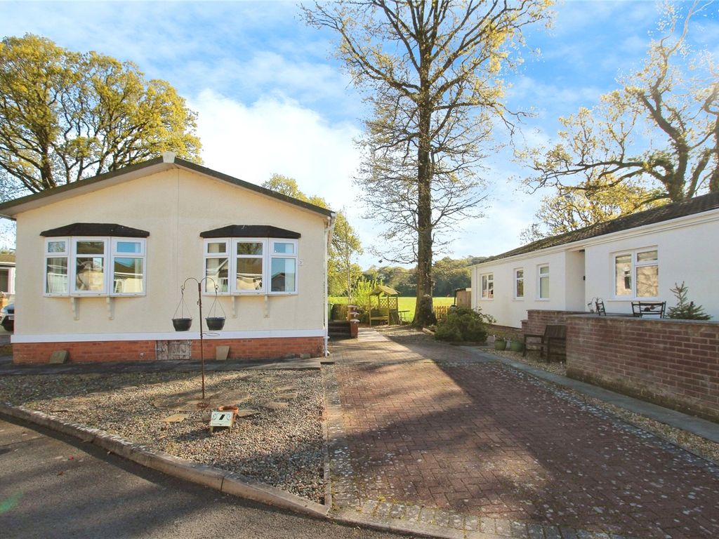 2 bed mobile/park home for sale in Grange Park Road, Orton Grange