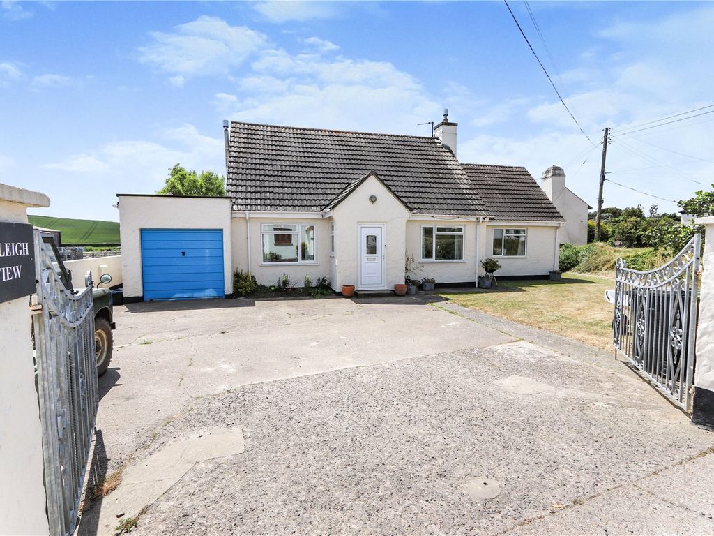 4 bed bungalow for sale in Eastleigh, Bideford EX39 Zoopla
