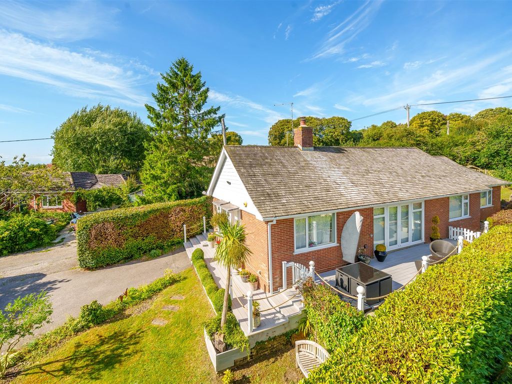 2 bed detached bungalow for sale in Tower Hill, Iwerne Minster