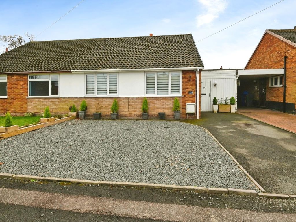 2 bed semidetached bungalow for sale in Odiham Close, Tamworth B79, £