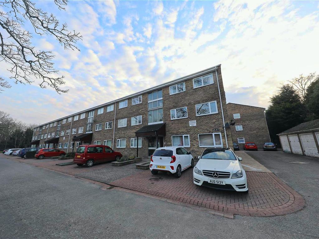 2 bed flat for sale in Beverley Road, Hull HU6 Zoopla