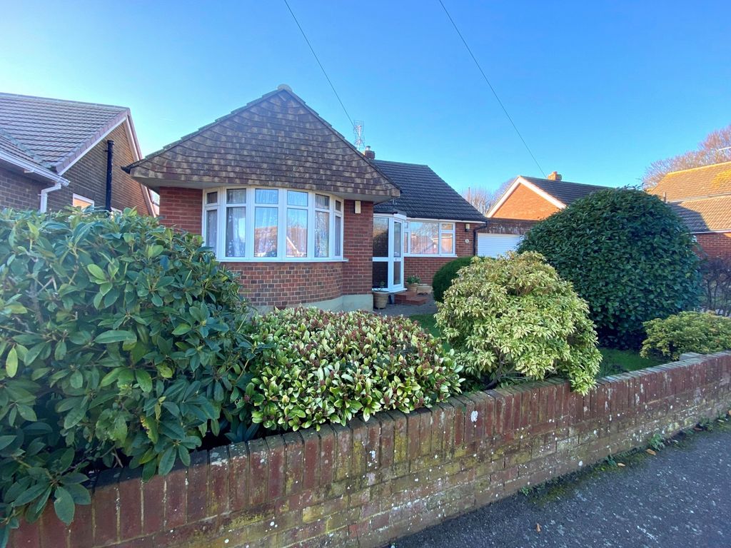 3 bed bungalow for sale in Paddock Close, Sholden CT14 Zoopla