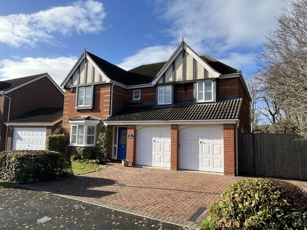 5 bed detached house for sale in Manor Drive, Berrow TA8 Zoopla