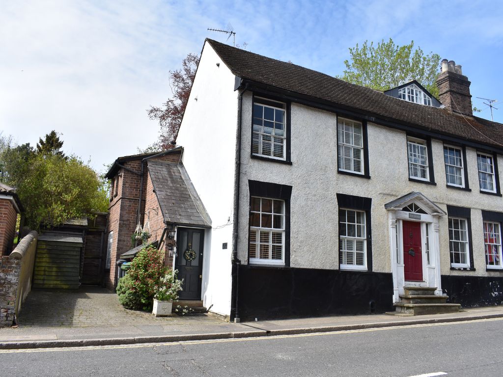 3 bed semidetached house for sale in High Street, Markyate, St.Albans