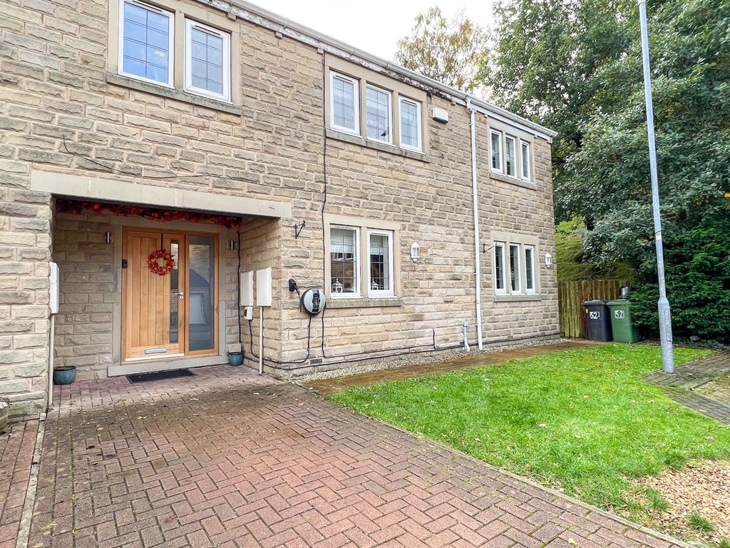 4 bed town house for sale in Holmebank Mews, Brockholes, Holmfirth HD9