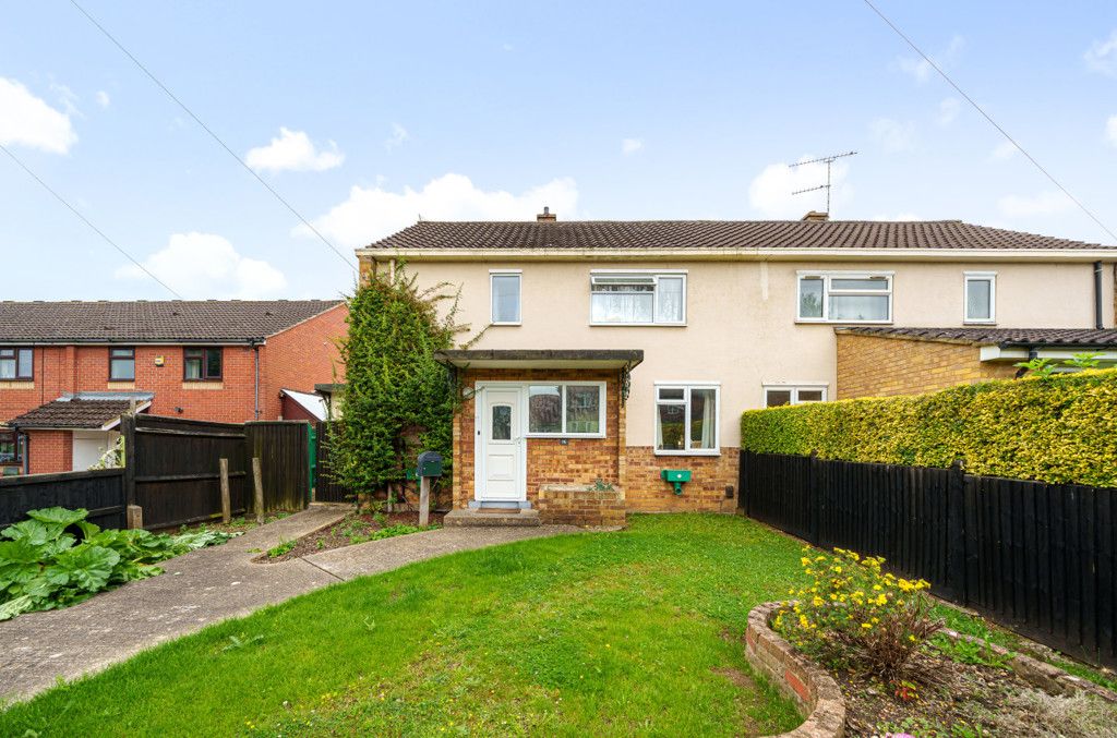 3 bed semidetached house for sale in Fane Way, Maidenhead, Berkshire SL6, £440,000 Zoopla