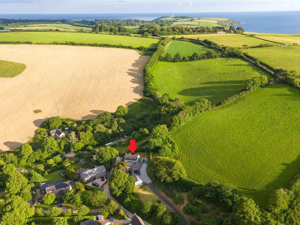 4 bed detached house for sale in Polmear Hill, Par, Cornwall PL24, £