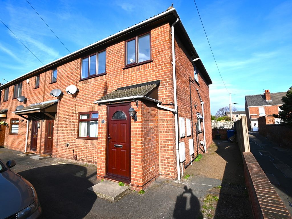 2 bed flat for sale in Church Street, Bentley, Doncaster DN5 Zoopla