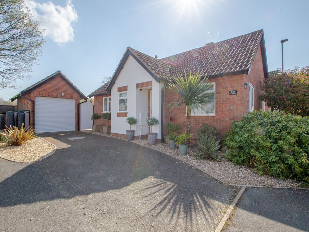 2 bed detached bungalow for sale in Medeswell, Orton Malborne