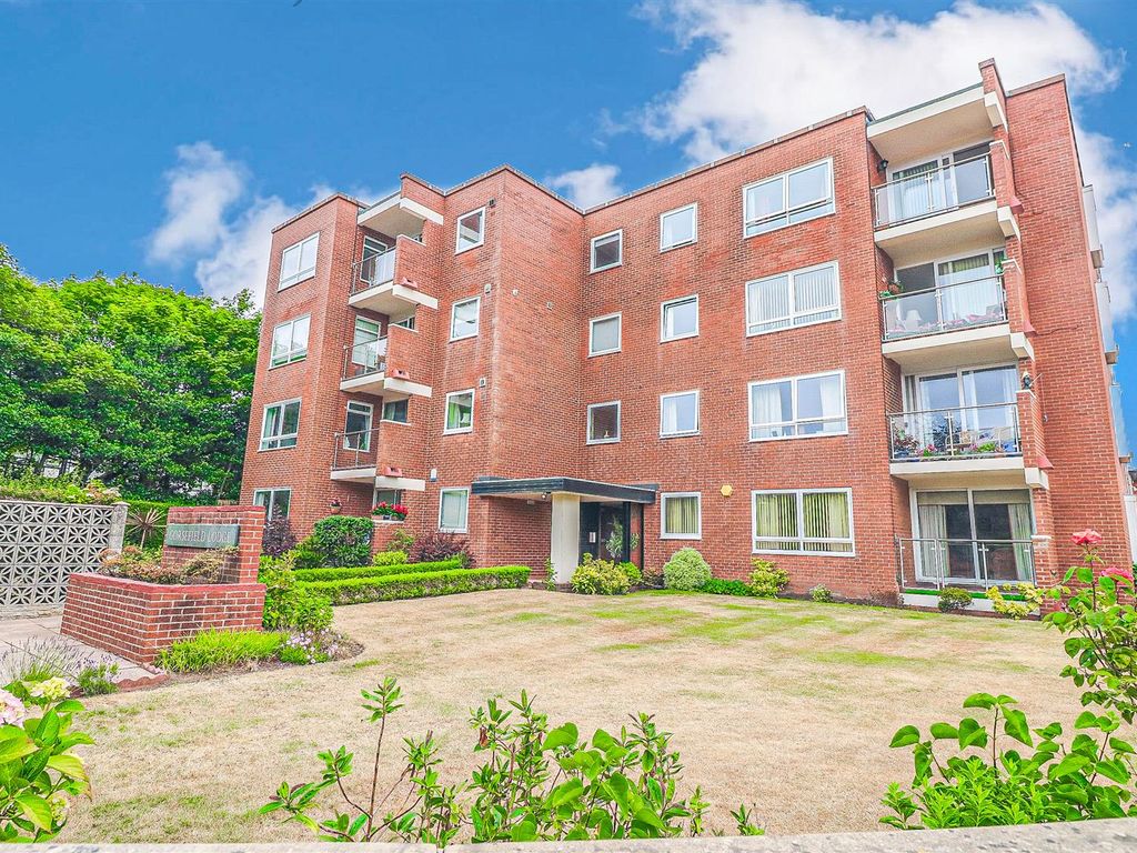 2 bed flat for sale in Lulworth Road, Birkdale, Southport PR8 Zoopla