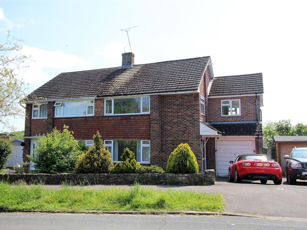 4 bed semidetached house for sale in Elderberry Way, Waterlooville PO8, £400,000 Zoopla