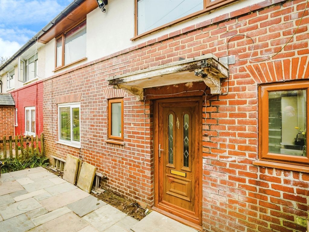 3 bed semidetached house for sale in Lane House Grove, Luddendenfoot