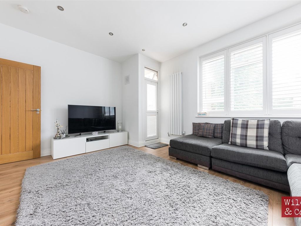 2 bed flat for sale in Ickburgh Estate, Upper Clapton Road, Hackney E5