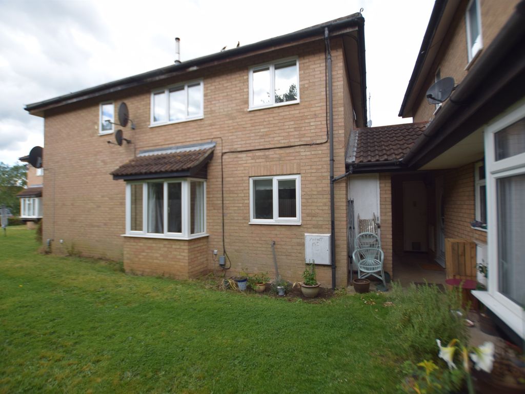 2 bed property for sale in Odell Close, Kempston, Bedford MK42 Zoopla