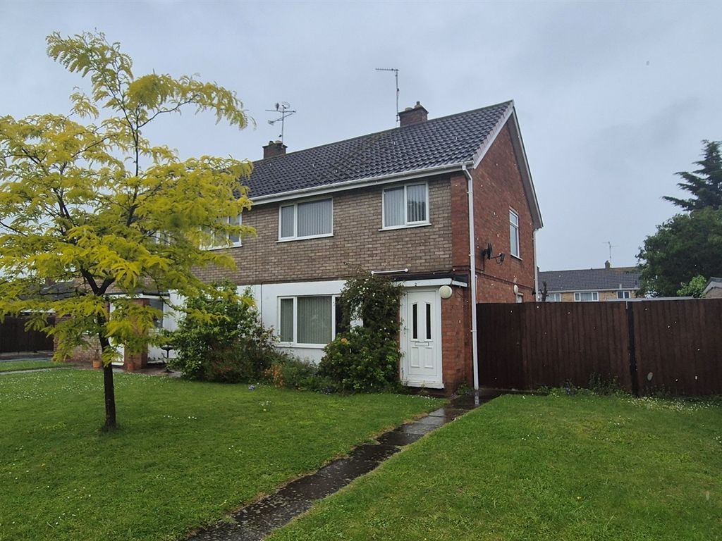 3 bed semidetached house for sale in Winslow Road, Peterborough PE3, £320,000 Zoopla