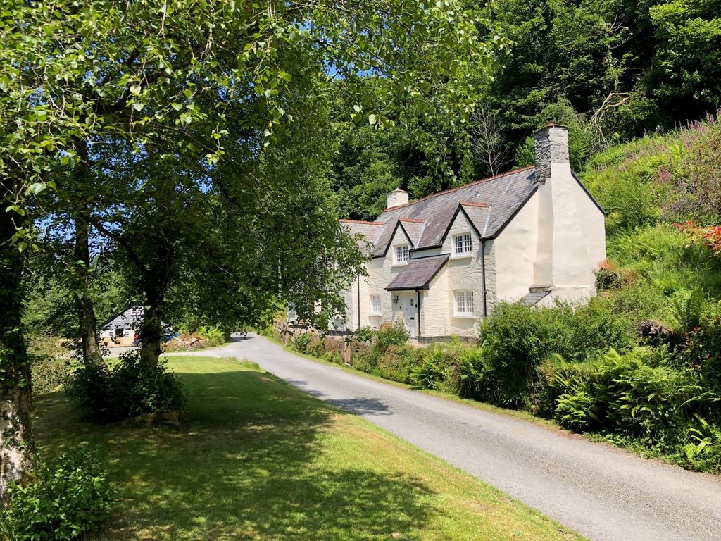 5 bed detached house for sale in Martinhoe, Devon EX31, £