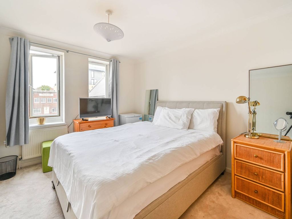 Ensign Street Tower Hill London E1  