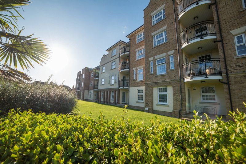2 bed flat for sale in Christchurch Place, Eastbourne BN23, £319,000 Zoopla