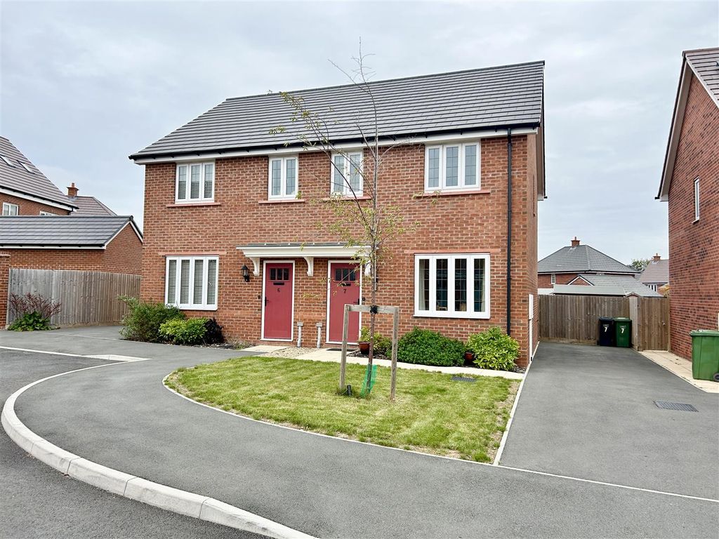 3 bed semidetached house for sale in Grayling Drive, Holmer, Hereford HR4, £274,400 Zoopla