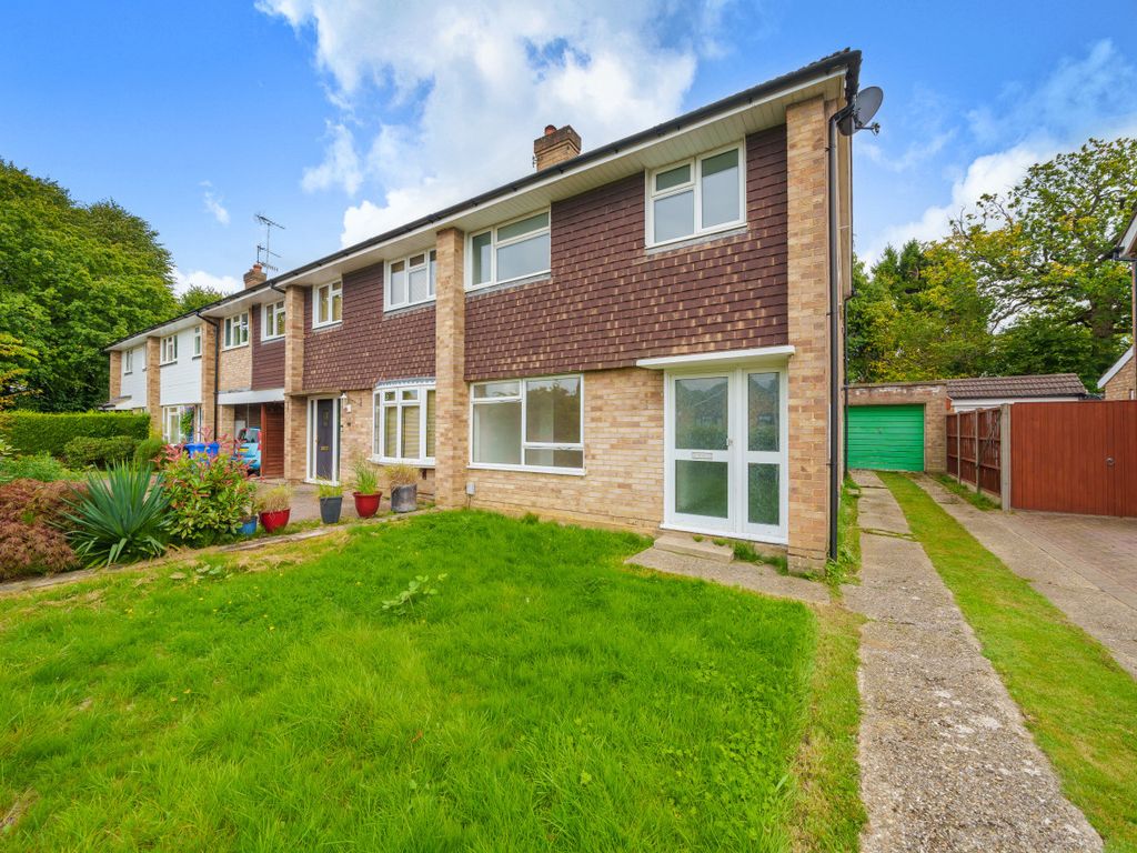3 bed semidetached house for sale in Horsell, Surrey GU21, £500,000 Zoopla