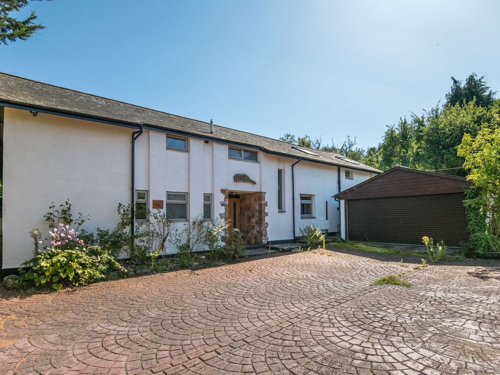 6 bed detached house for sale in Old Ebford Lane, Ebford, Exeter EX3, £