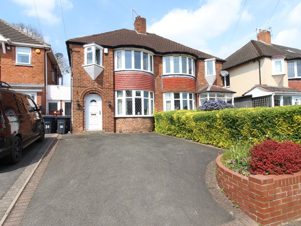 3 bed semidetached house for sale in Cranfield Grove, Birmingham, West