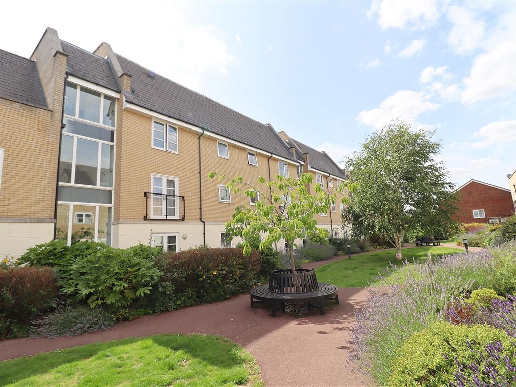 2 bed flat for sale in Cressing Road, Braintree CM7 Zoopla