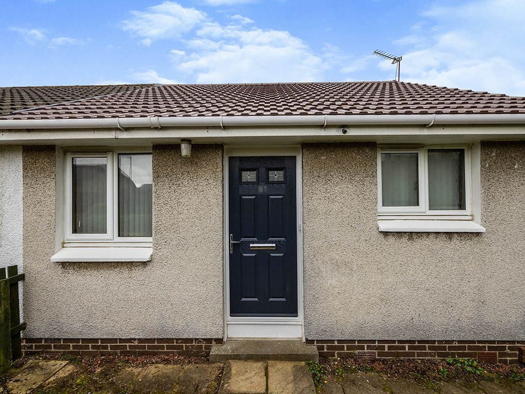2 bed bungalow for sale in Tolsta Crescent, Polmont, Falkirk
