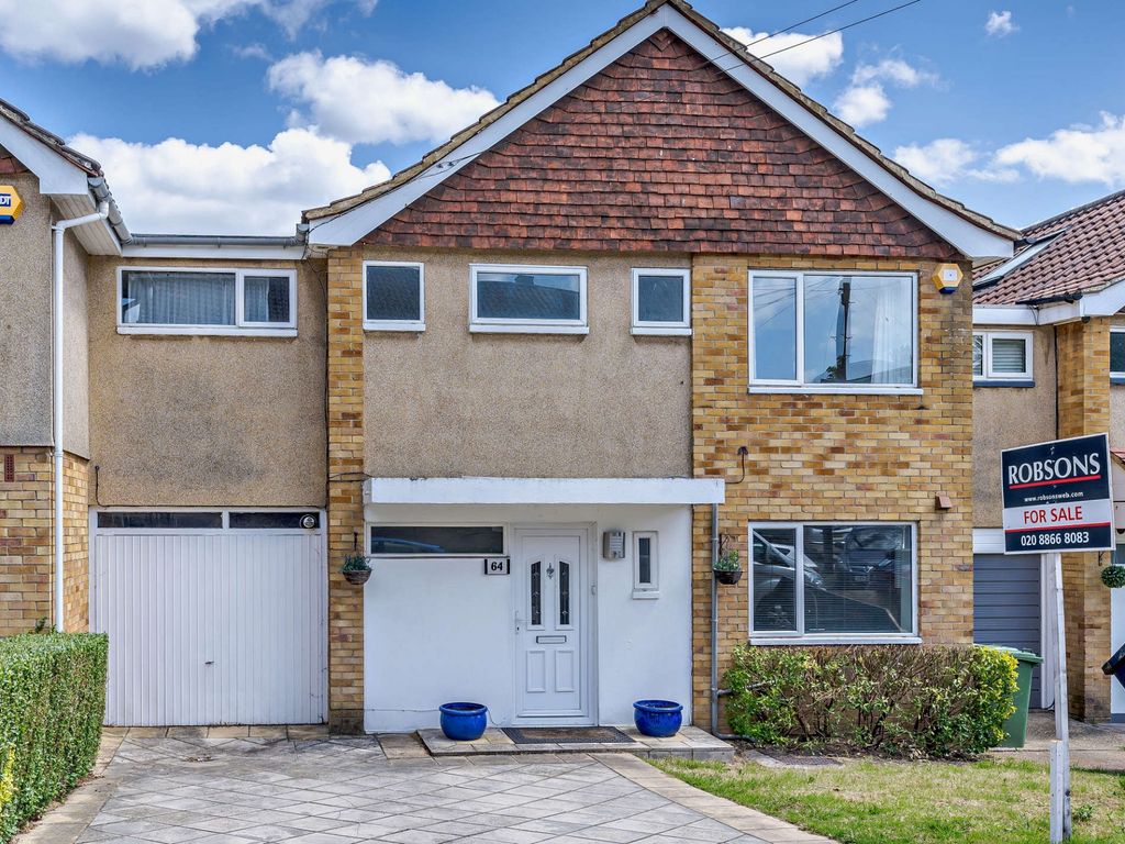 4 bed terraced house for sale in Farmlands, Pinner HA5 Zoopla