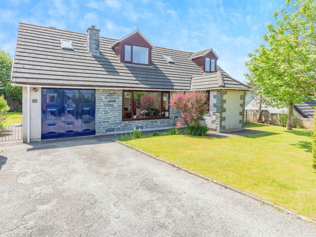 4 bed bungalow for sale in Penair View, Truro, Cornwall TR1, £475,000