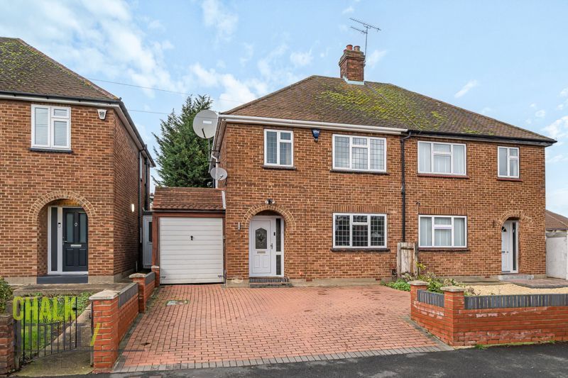 Derby Avenue Upminster RM14  