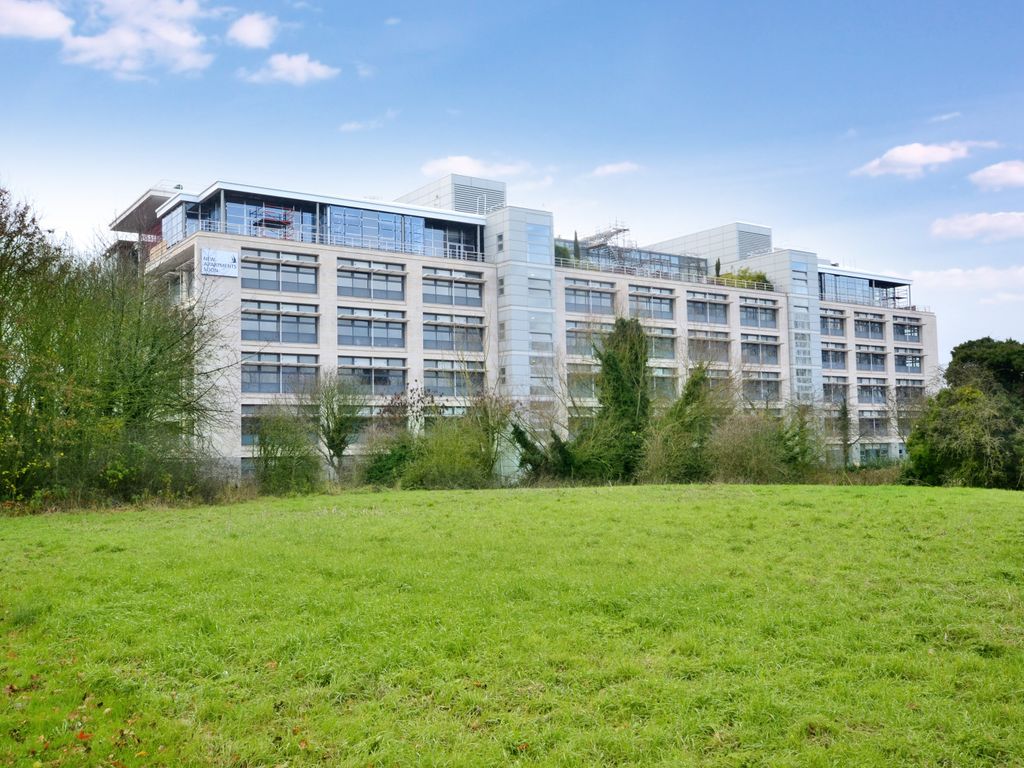 2 bed flat to rent in Edinburgh House, Harlow, Essex CM20 Zoopla