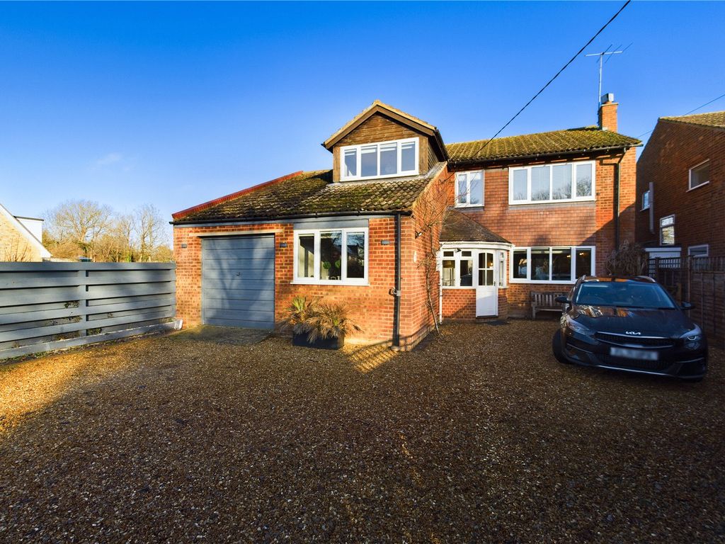 4 bed detached house for sale in High Street, Wrestlingworth, Sandy