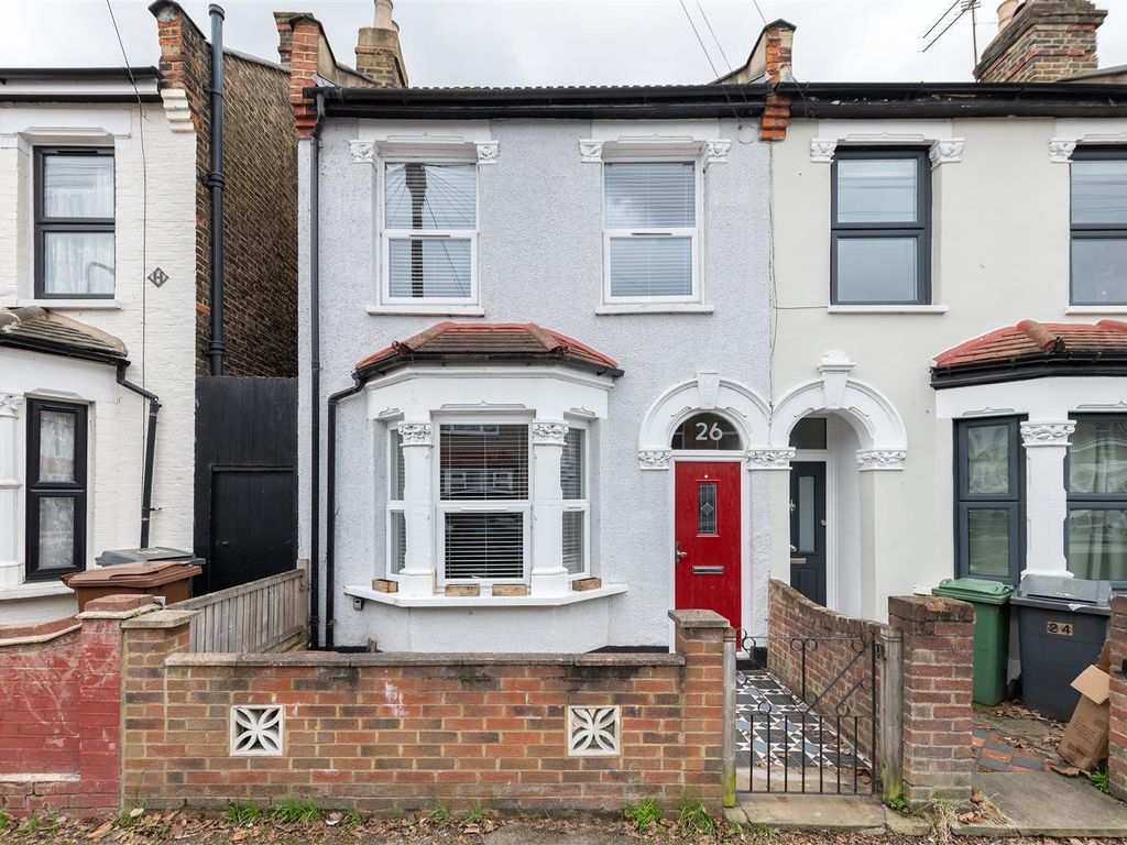 3 bed end terrace house for sale in Clarence Road, London E17 Zoopla