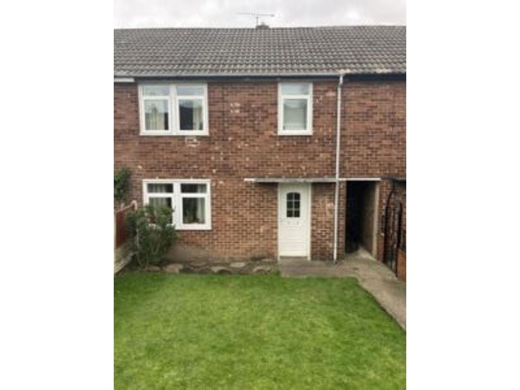 3 bed terraced house for sale in Hague Lane, Sheffield S35, £130,000