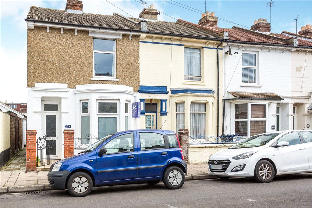 3 bed end terrace house for sale in Westfield Road, Southsea, Hampshire