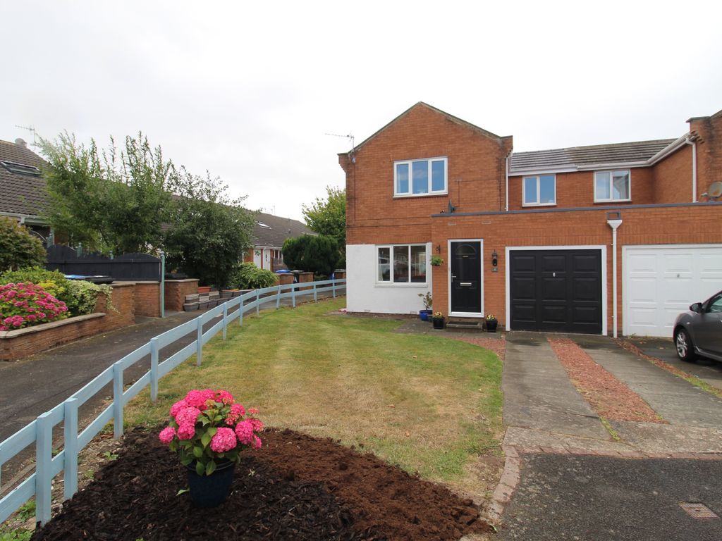 3 bed semidetached house for sale in Willow Close, Morpeth NE61 Zoopla