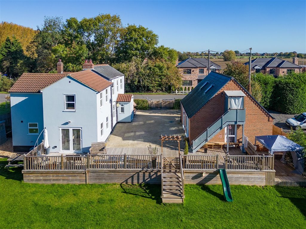 5 bed detached house for sale in Gull Road, Guyhirn, Wisbech PE13 Zoopla