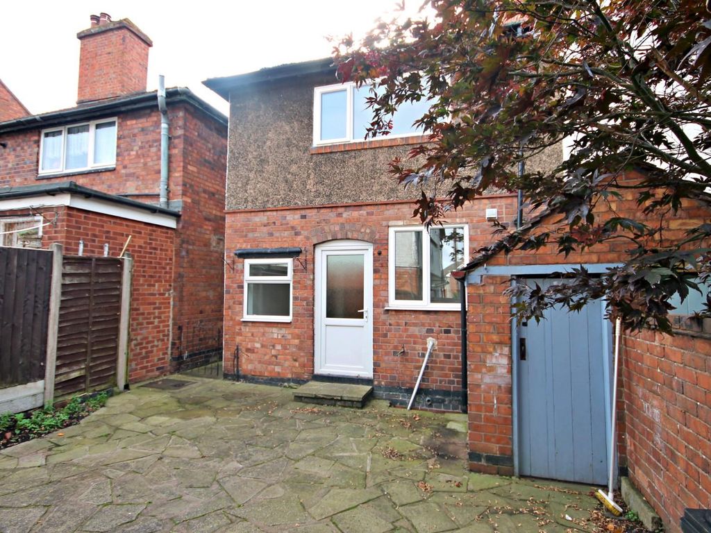 Property for sale in Coronation Street, Tamworth B79, £165,000 Zoopla